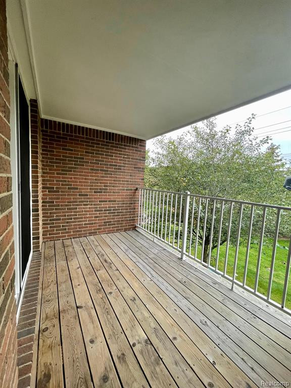 42927 RICHMOND Drive, Sterling Heights, MI 48313 — Photo 20