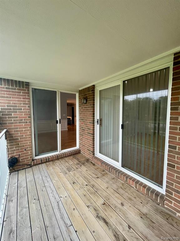 42927 RICHMOND Drive, Sterling Heights, MI 48313 — Photo 21