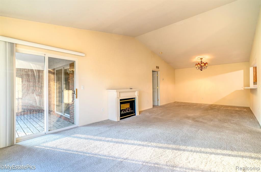 16873 CARRIAGE Way, Northville, MI 48168 — Photo 6