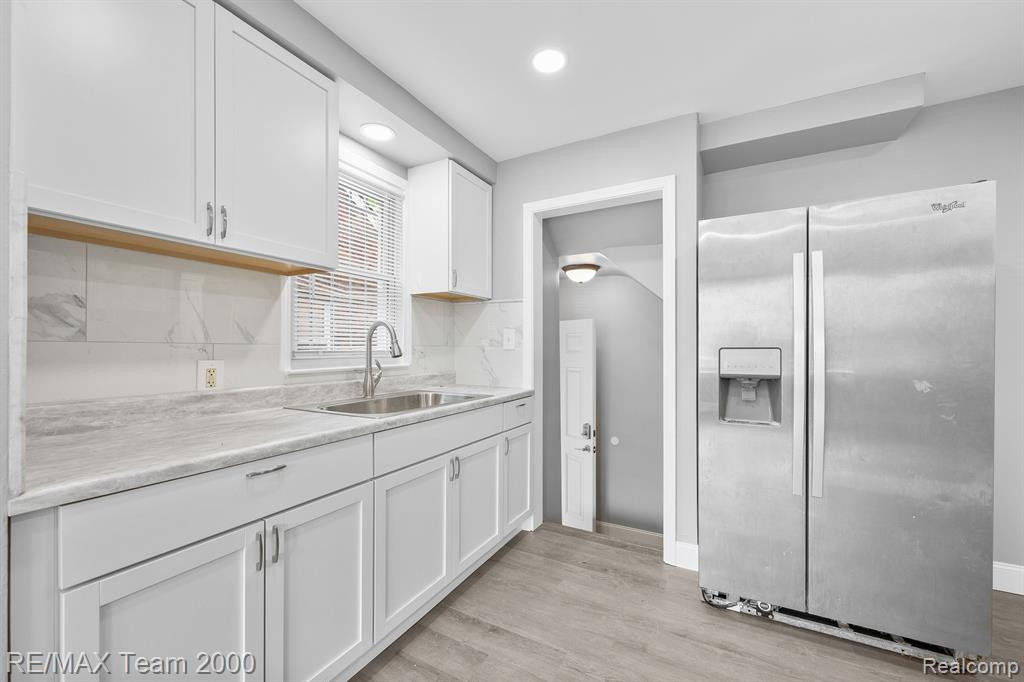 7301 FIELDING Street, Detroit, MI 48228 — Photo 10