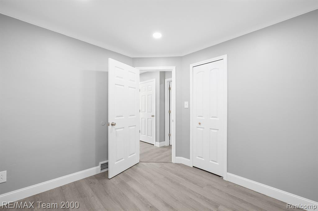 7301 FIELDING Street, Detroit, MI 48228 — Photo 14