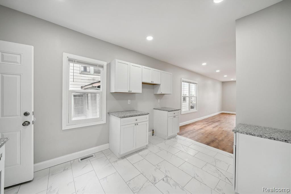 5555 Pacific, Detroit, MI 48204 — Photo 14