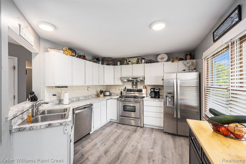 5063 JUNE Drive, Almont, MI 48003 — Photo 9