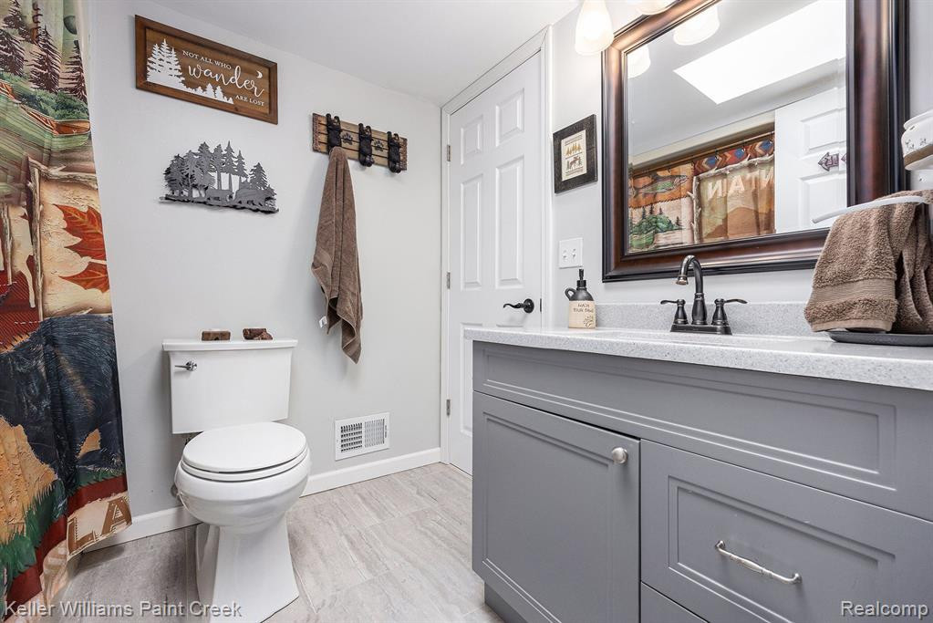 5063 JUNE Drive, Almont, MI 48003 — Photo 16