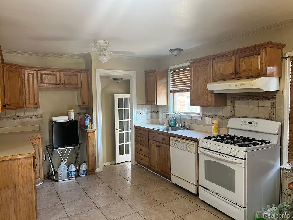 546 N MILDRED Street, Dearborn, MI 48128 — Photo 4
