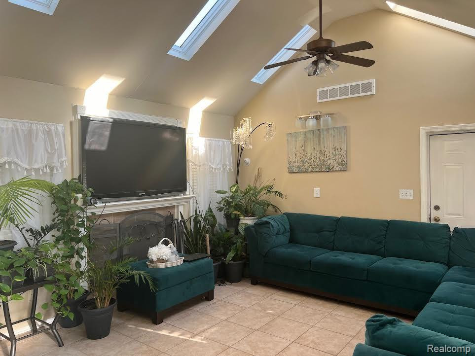 546 N MILDRED Street, Dearborn, MI 48128 — Photo 19