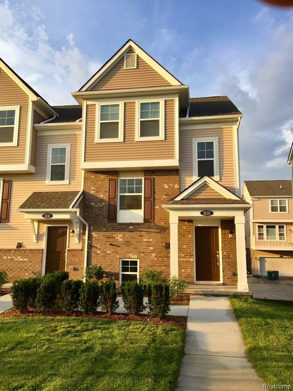 3135 CHAMBERS W, Wixom, MI 48393 — front exterior