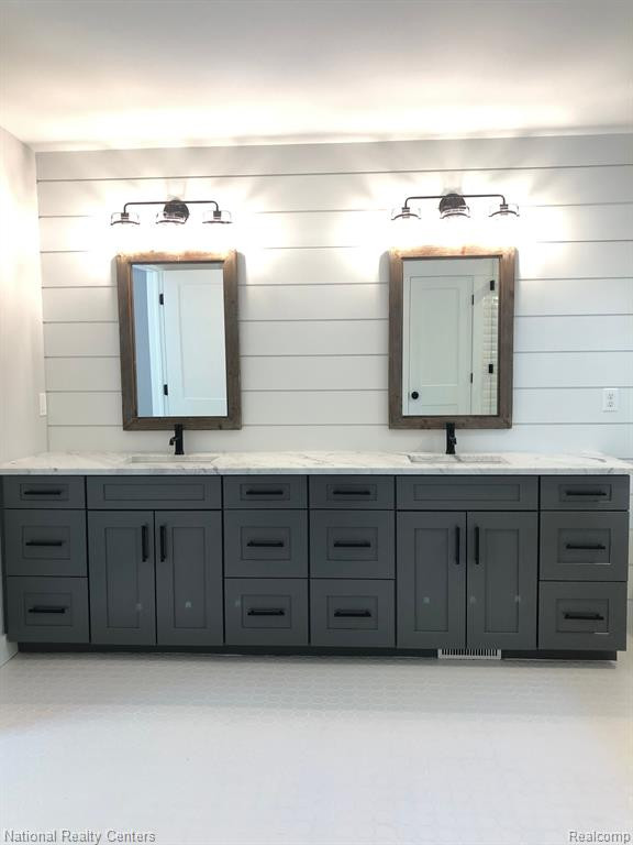 525 W ANN ARBOR Trail, Plymouth, MI 48170 — Photo 19