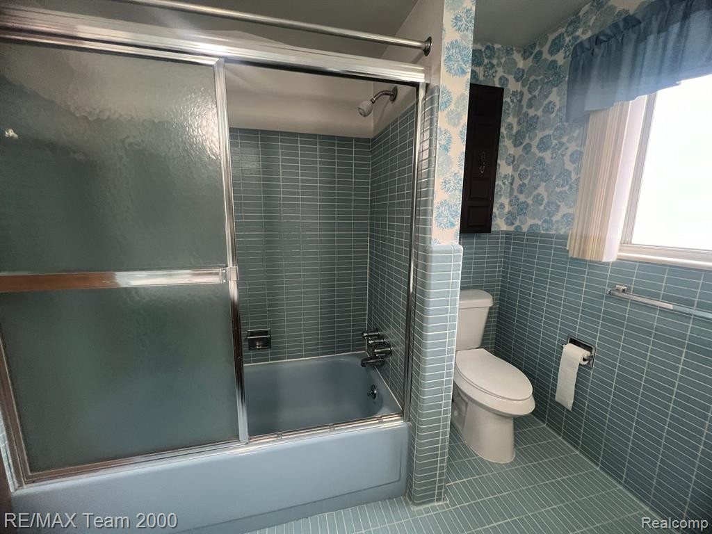 6499 CAMBRIDGE Street, Dearborn Heights, MI 48127 — Photo 9