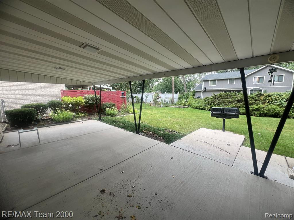 6499 CAMBRIDGE Street, Dearborn Heights, MI 48127 — Photo 22