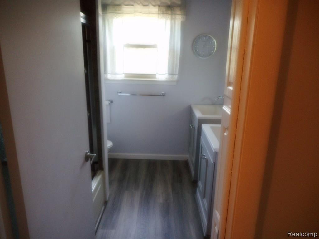2827 TORREY Avenue, Ann Arbor, MI 48108 — Photo 15