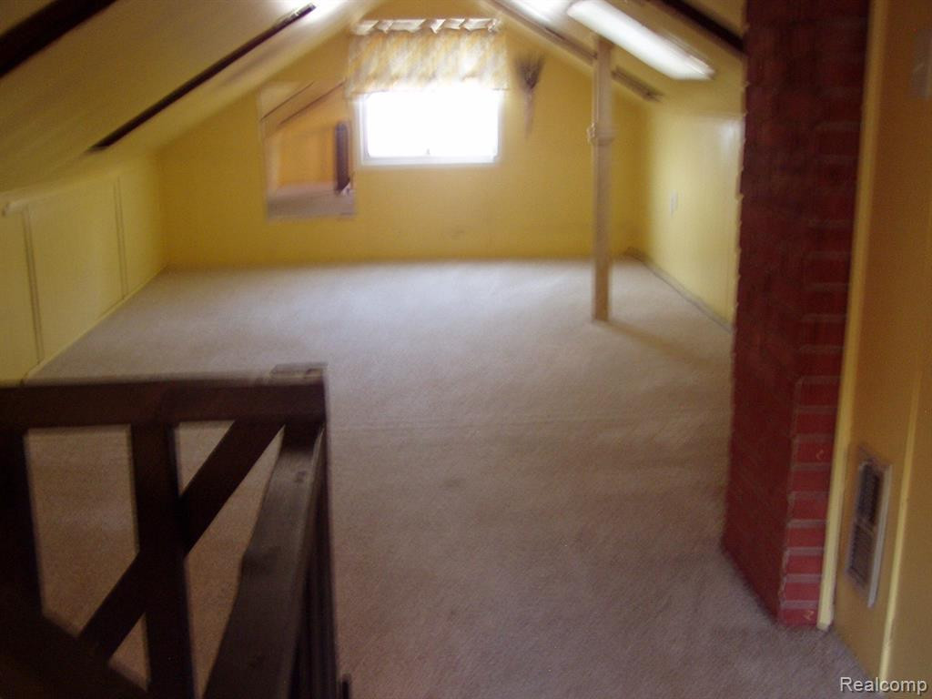 5101 CLIPPERT Street, Dearborn Heights, MI 48125 — Photo 11