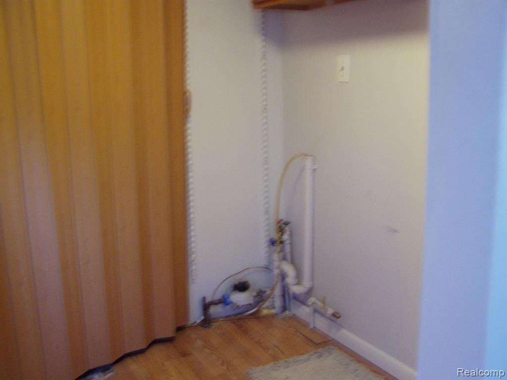 5101 CLIPPERT Street, Dearborn Heights, MI 48125 — Photo 19