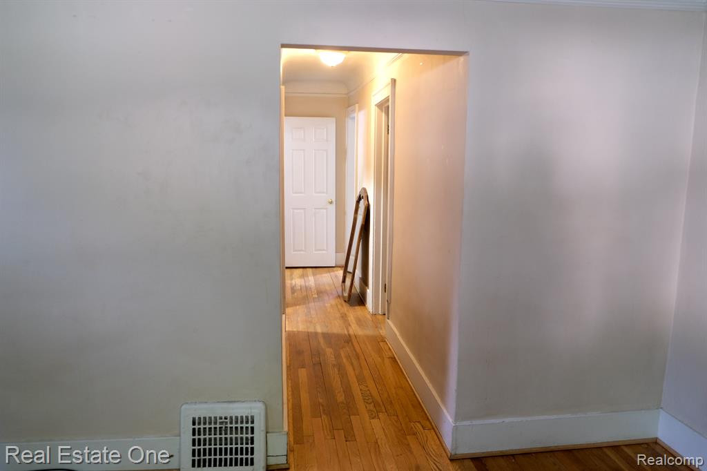 454 E breckenridge S, Ferndale, MI 48220 — Photo 6