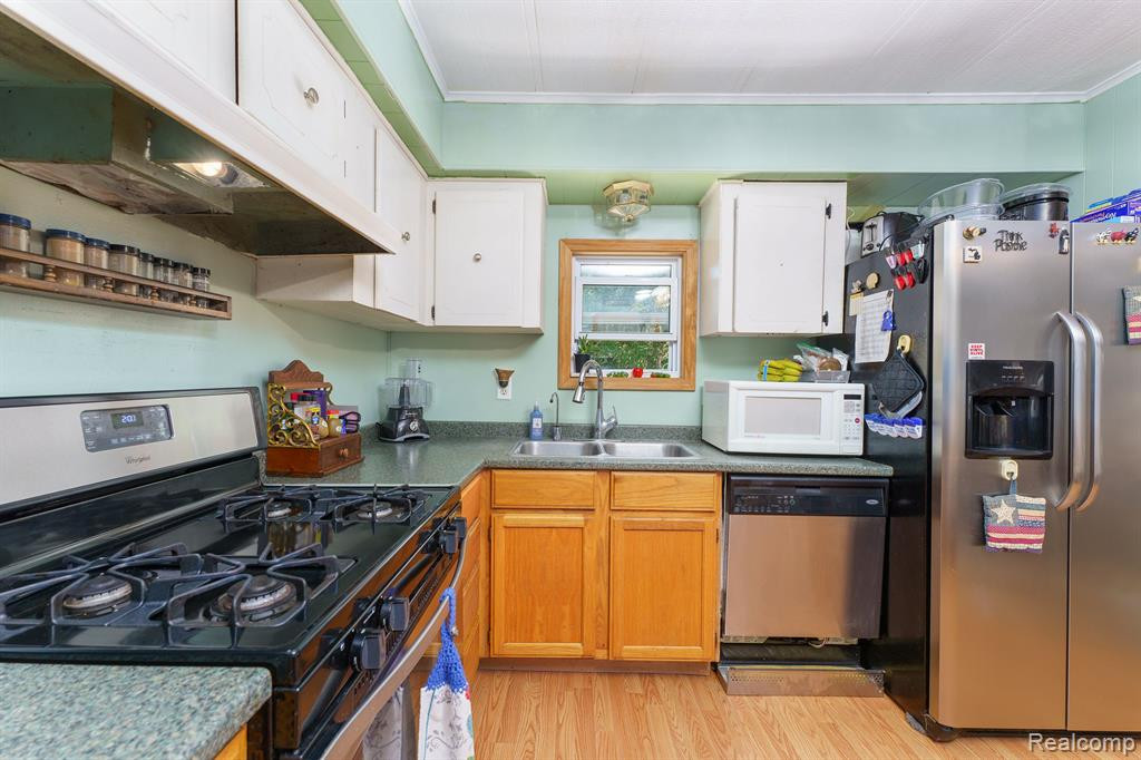 15337 KATHRYN, Pinckney, MI 48169 — Photo 16
