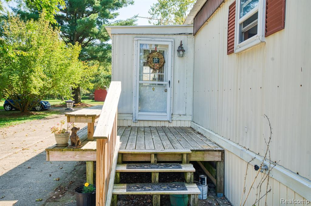 15337 KATHRYN, Pinckney, MI 48169 — Photo 24