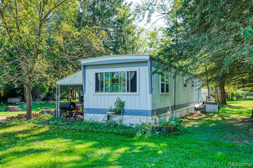 15341 KATHRYN, Pinckney, MI 48169 — Photo 3