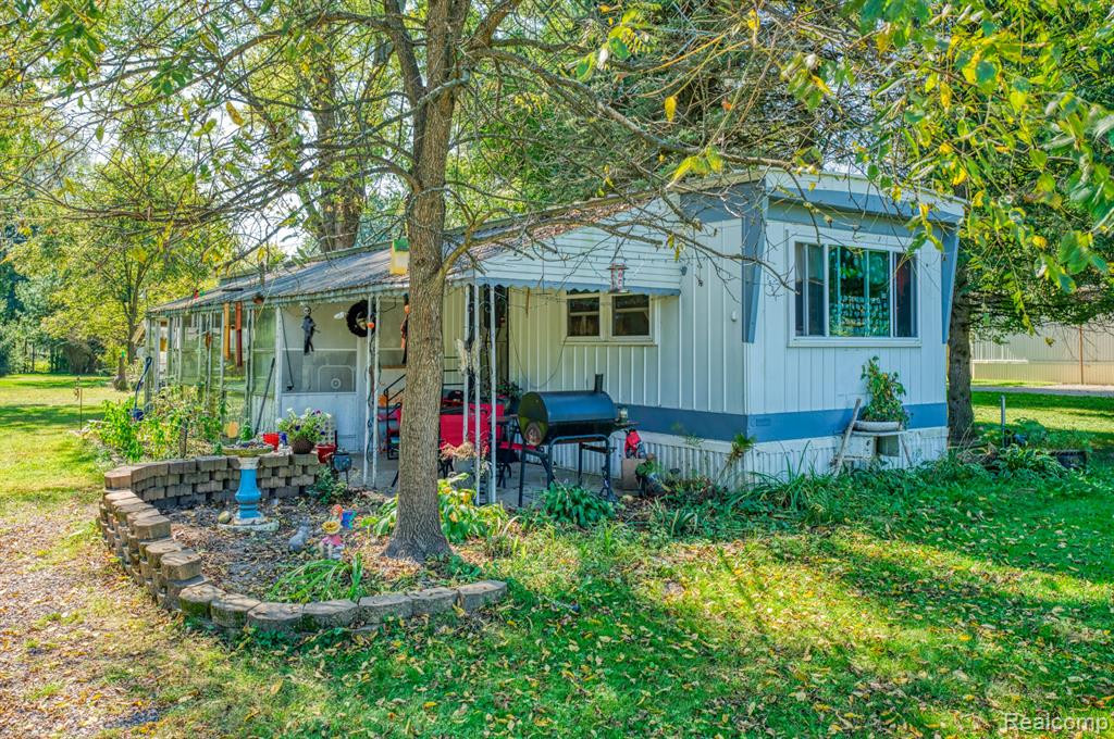 15341 KATHRYN, Pinckney, MI 48169 — Photo 6