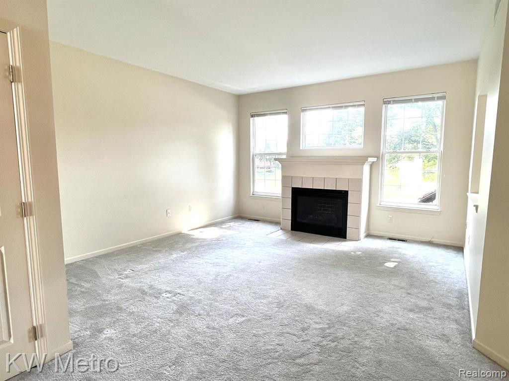 43121 PROVIDENCE Lane, Canton, MI 48188 — Photo 5