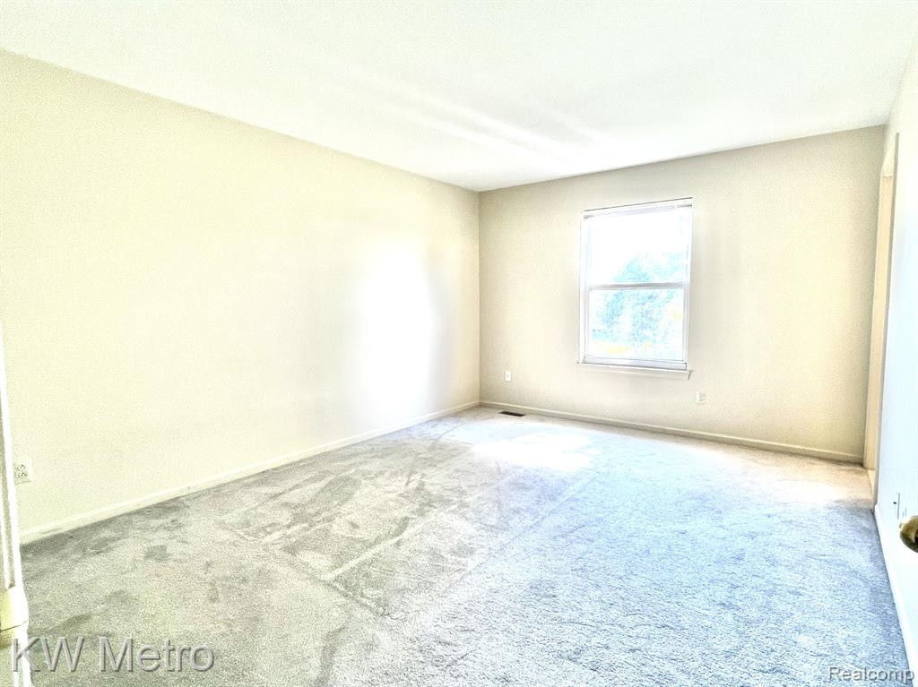 43121 PROVIDENCE Lane, Canton, MI 48188 — Photo 13
