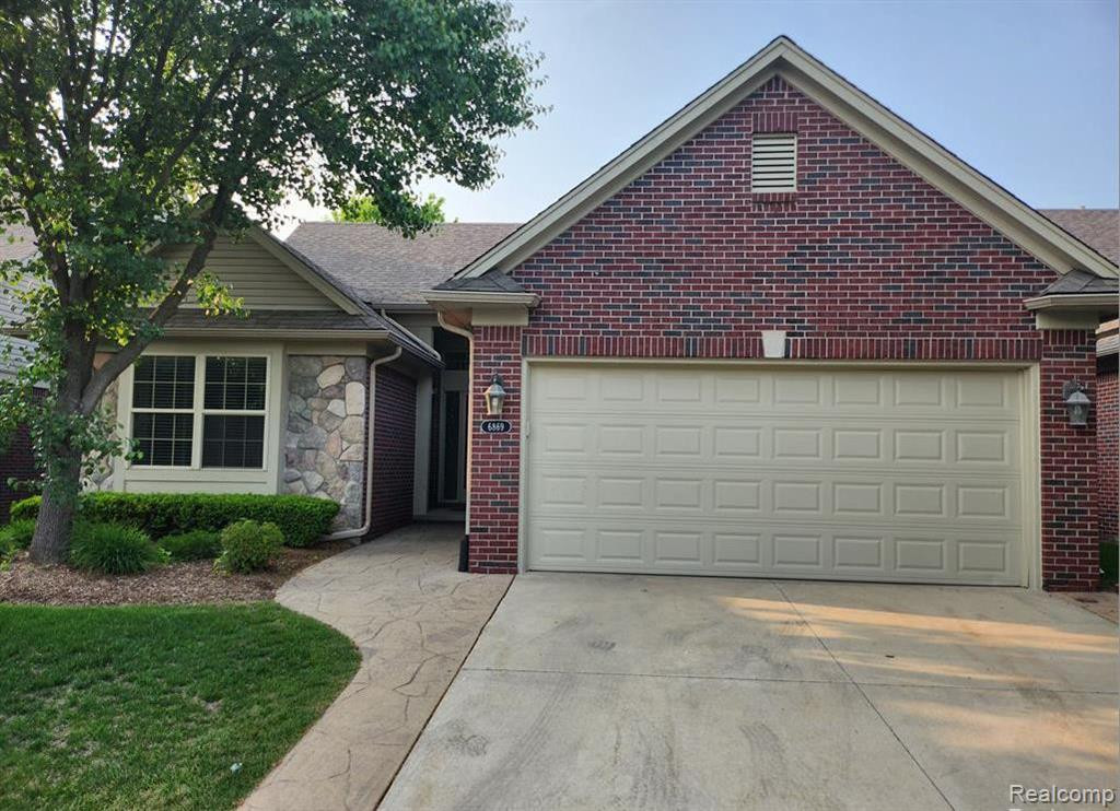 6869 N CENTRAL Park, Shelby Twp, MI 48317 — front exterior