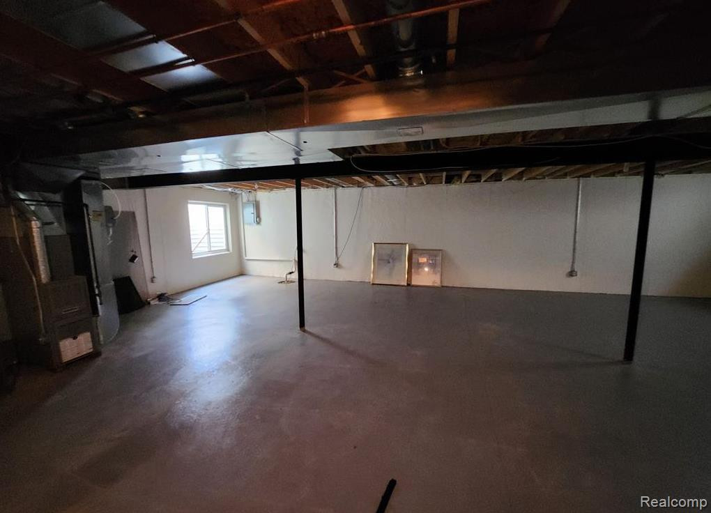 6869 N CENTRAL Park, Shelby Twp, MI 48317 — Photo 27