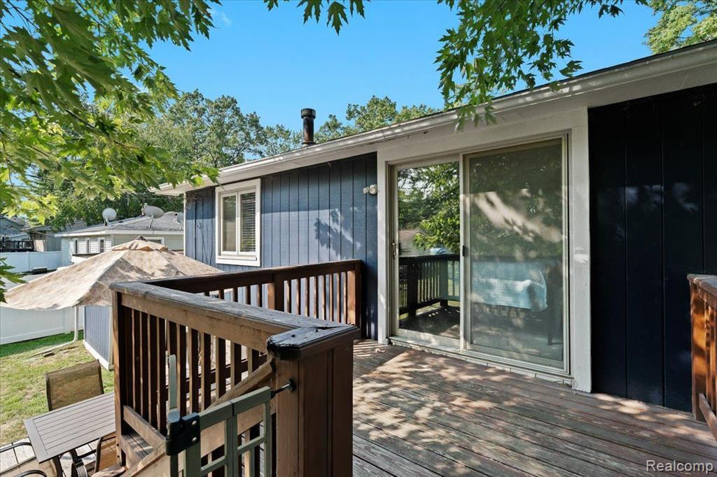 4397 CEDAR Avenue, West Bloomfield, MI 48323 — Photo 9