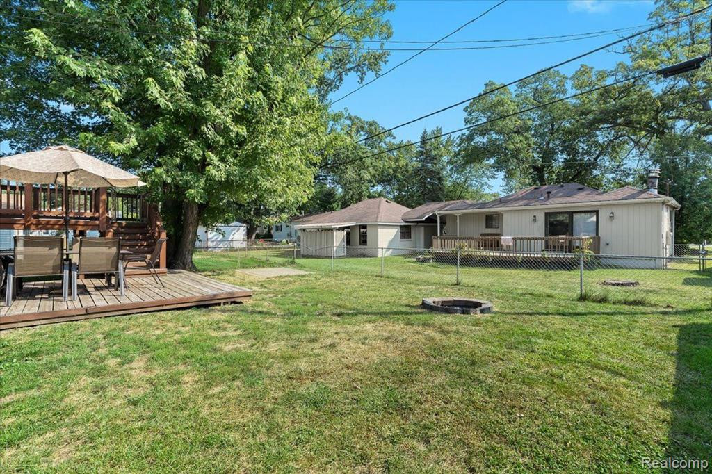 4397 CEDAR Avenue, West Bloomfield, MI 48323 — Photo 10
