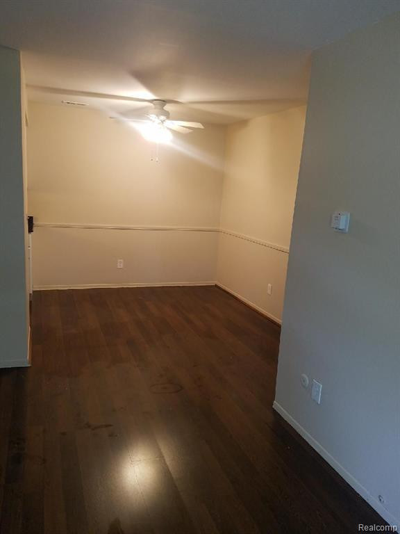 7624 MANOR Circle Unit##202 Circle, Westland, MI — Photo 6