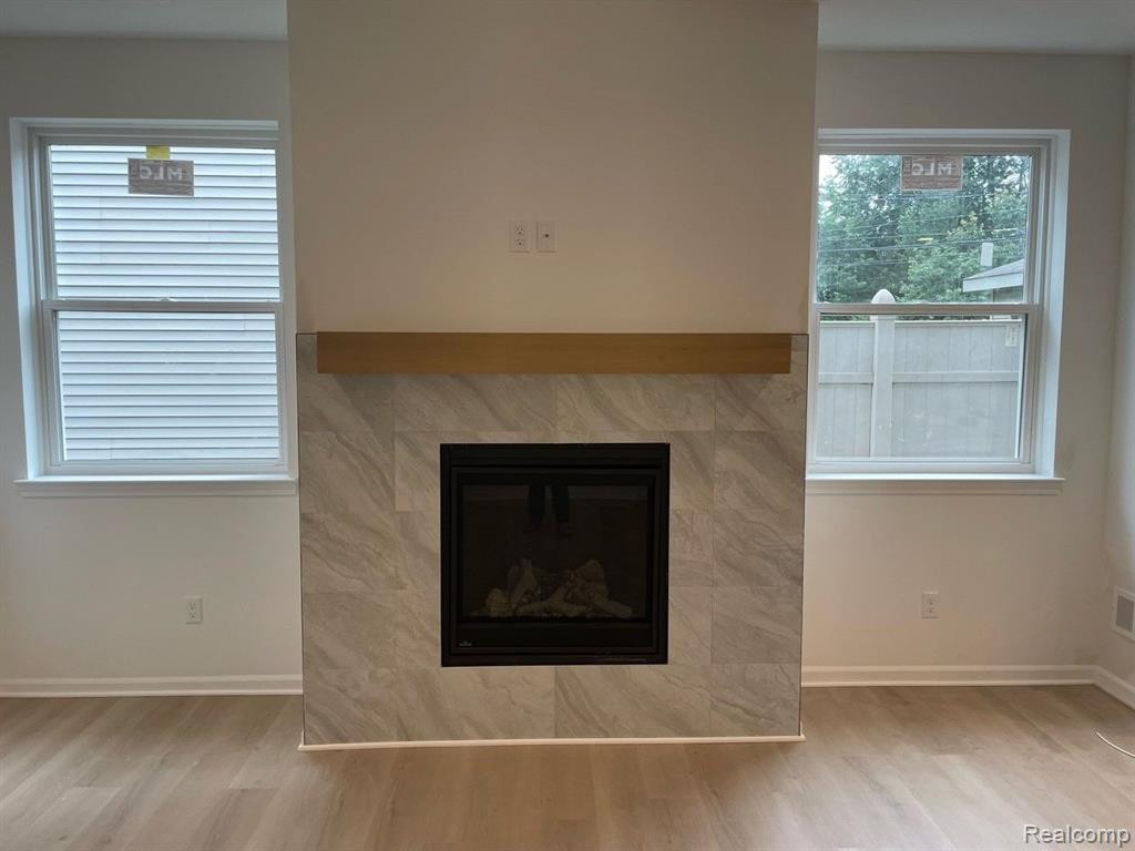 448 W Elza Avenue, Hazel Park, MI 48030 — Photo 6