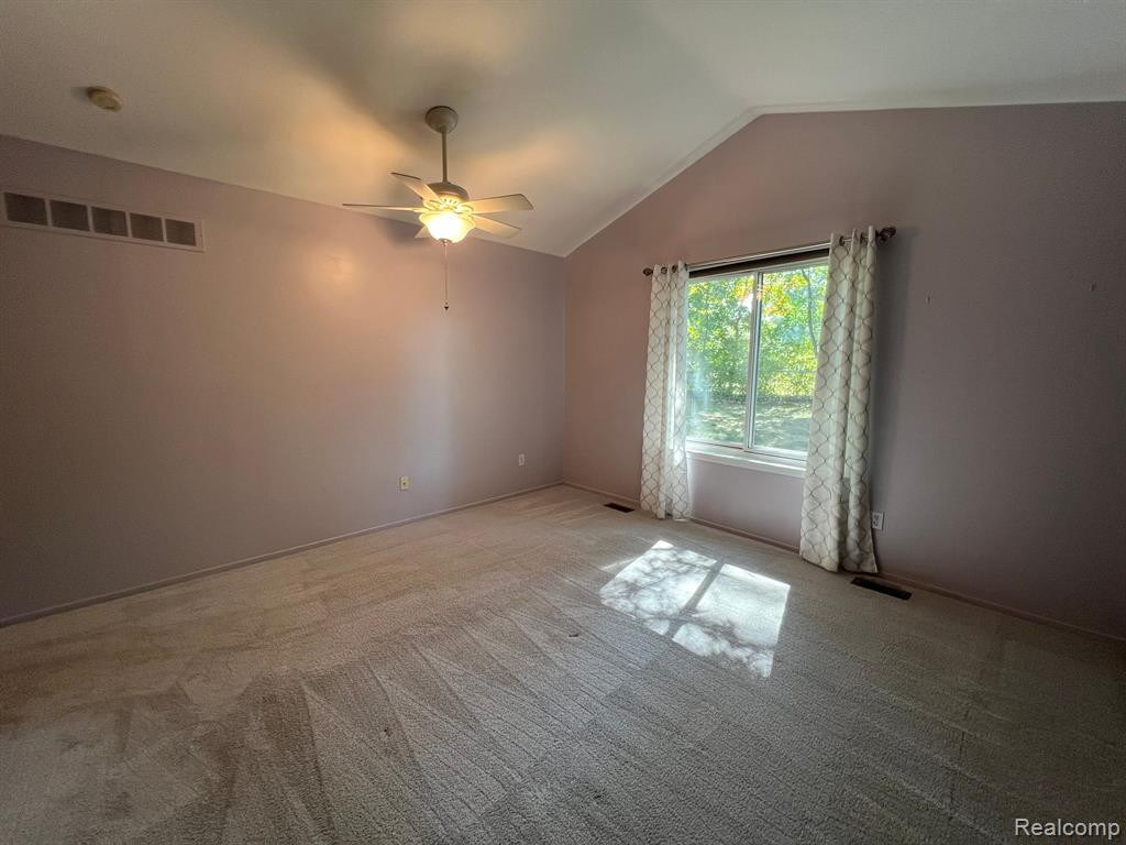 37125 AMHURST Drive, 38, Westland, MI — Photo 16
