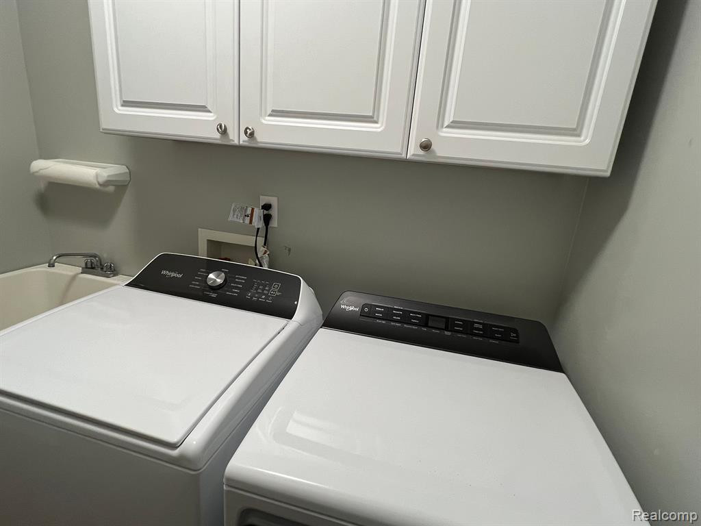 37125 AMHURST Drive, 38, Westland, MI — Photo 30