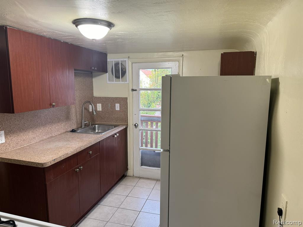 5426 WILLIAMSON Street, Dearborn, MI 48126 — Photo 5