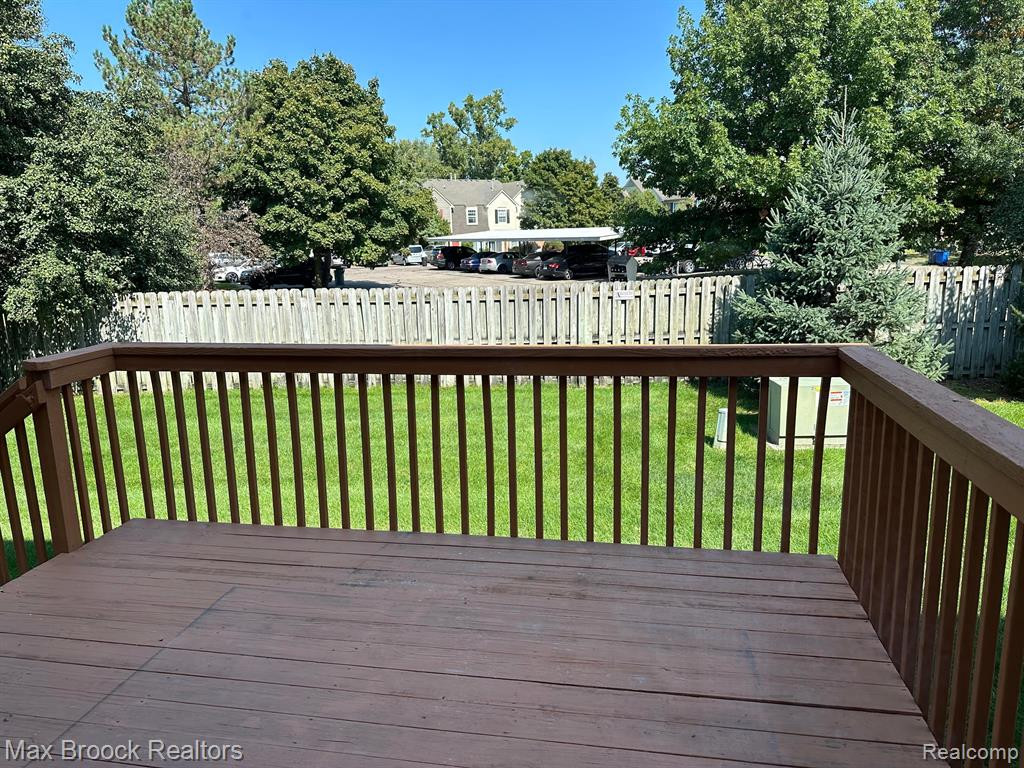 38258 SARATOGA, Farmington Hills, MI 48331 — Photo 20