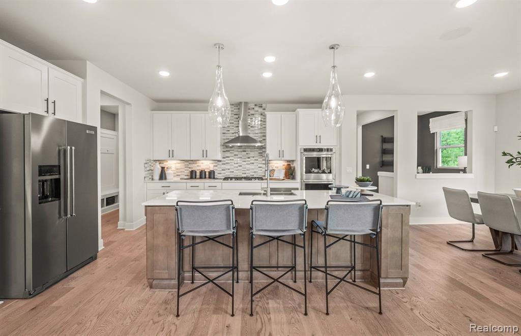 51009 Green Meadows Drive, Macomb, MI 48042 — Photo 4