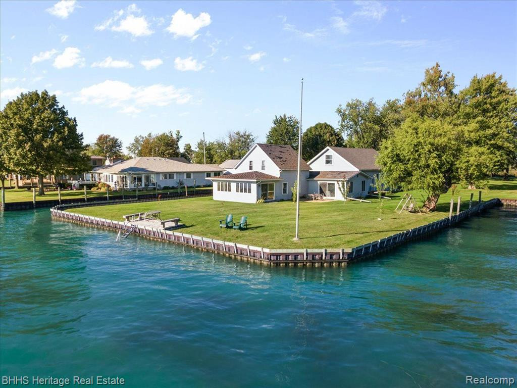 7000 S CHANNEL Drive, MI 48028 — Photo 3