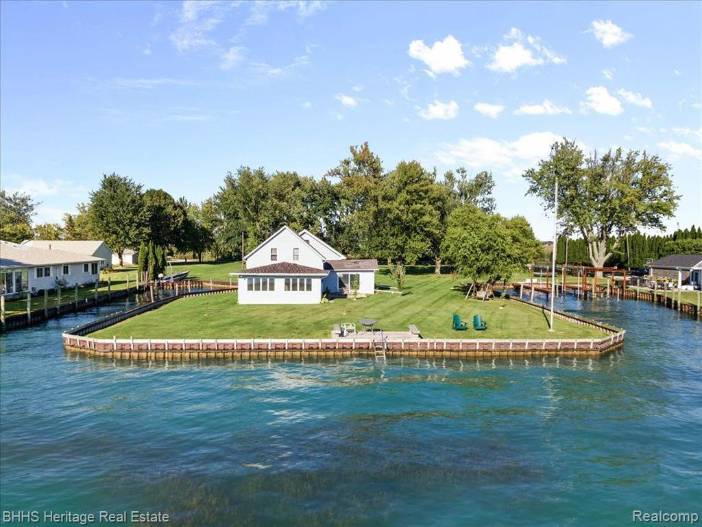 7000 S CHANNEL Drive, MI 48028 — Photo 24