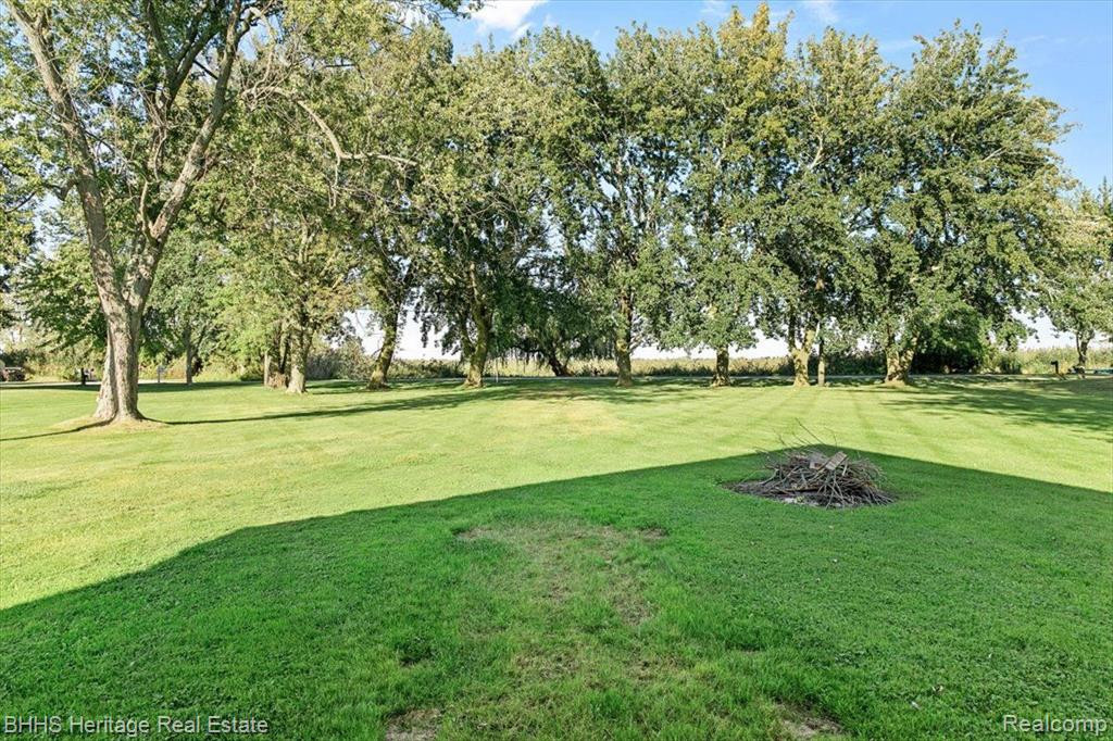 7000 S CHANNEL Drive, MI 48028 — Photo 32