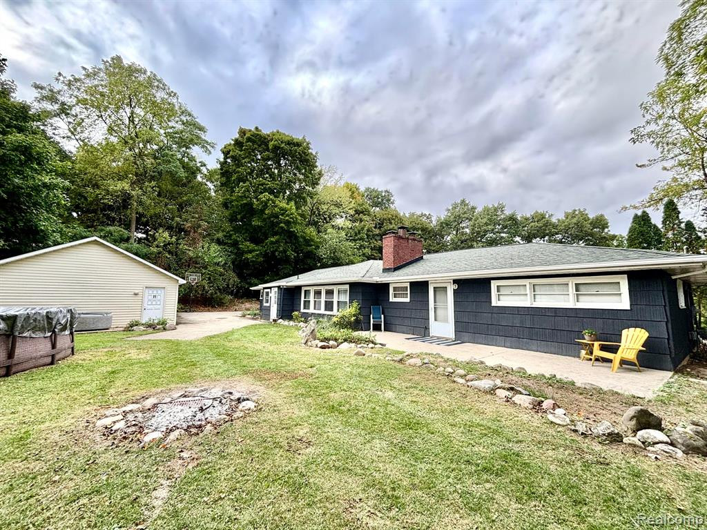 717 W ROCKWELL Street, Fenton, MI 48430 — Photo 30
