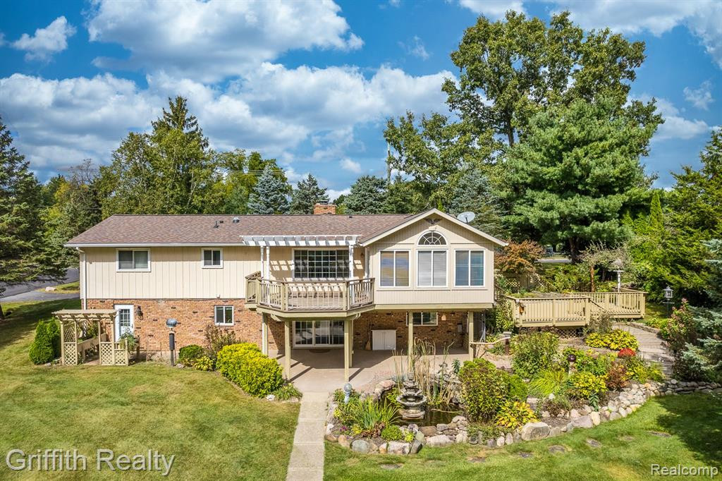 5394 BRIGHTON Road, Brighton, MI 48116 — Photo 6