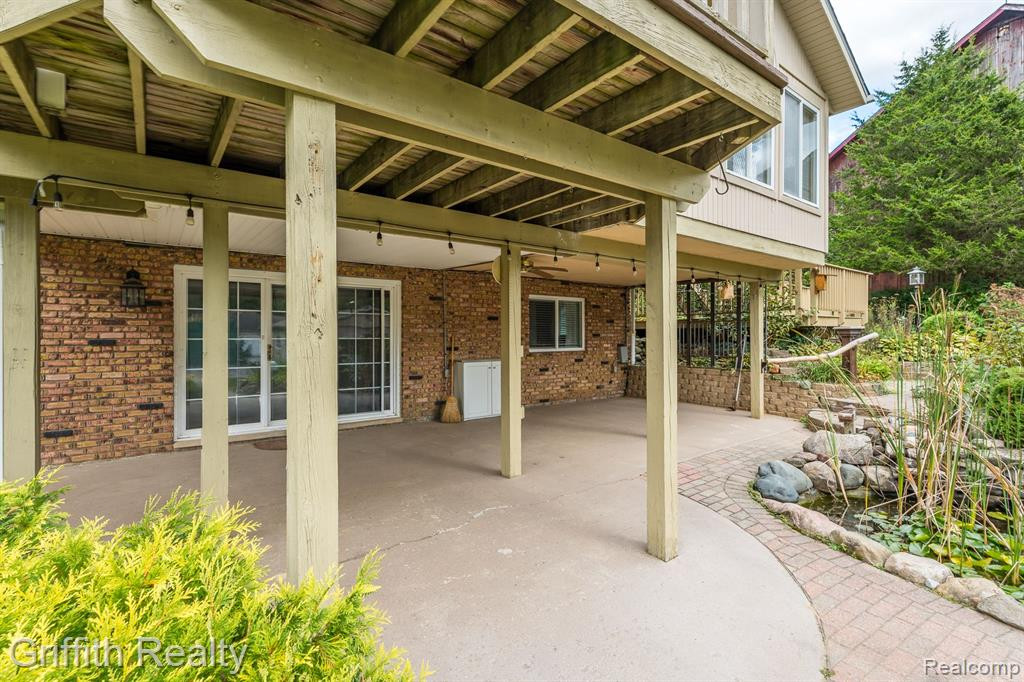 5394 BRIGHTON Road, Brighton, MI 48116 — Photo 10