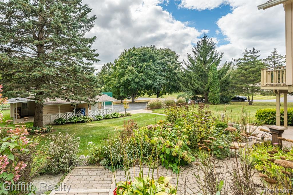 5394 BRIGHTON Road, Brighton, MI 48116 — Photo 13