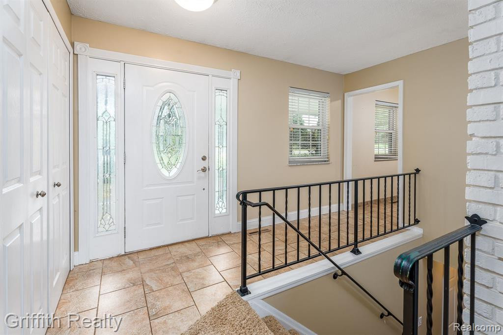 5394 BRIGHTON Road, Brighton, MI 48116 — Photo 33