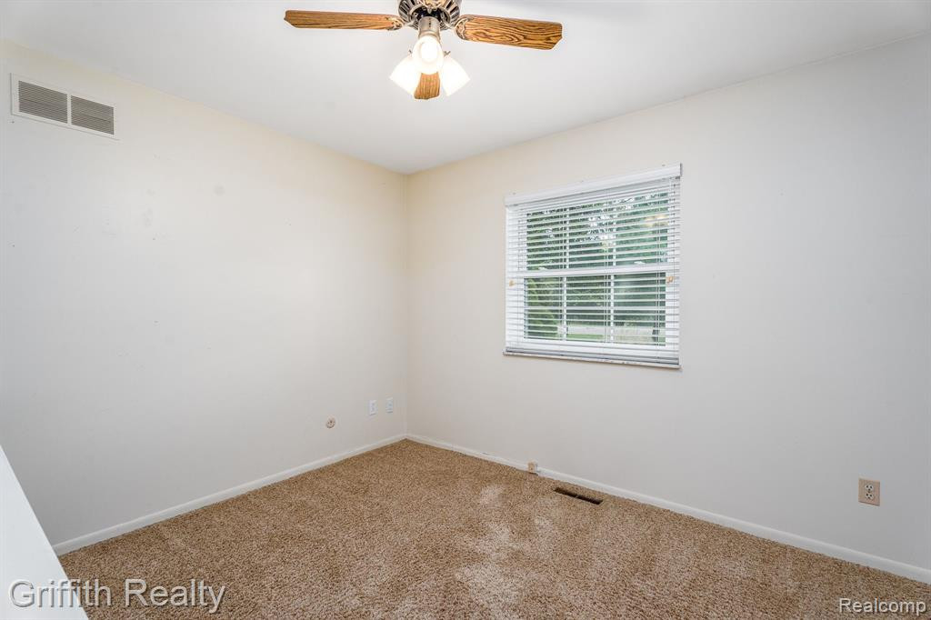 5394 BRIGHTON Road, Brighton, MI 48116 — Photo 35