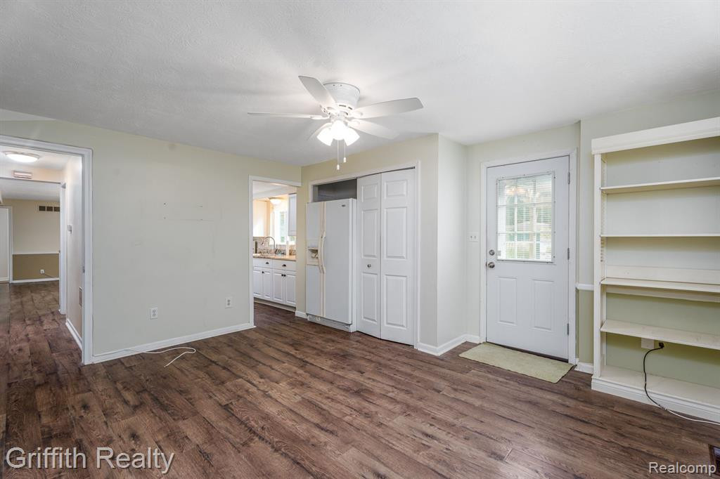 5394 BRIGHTON Road, Brighton, MI 48116 — Photo 47