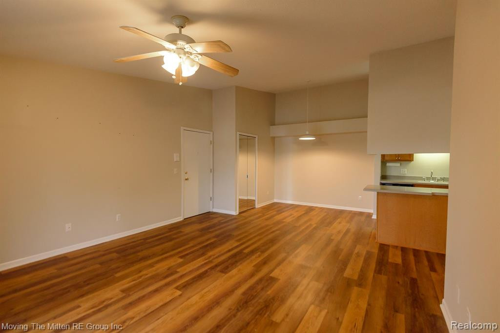 45869 PURPLE SAGE, Van Buren, MI 48111 — Photo 2