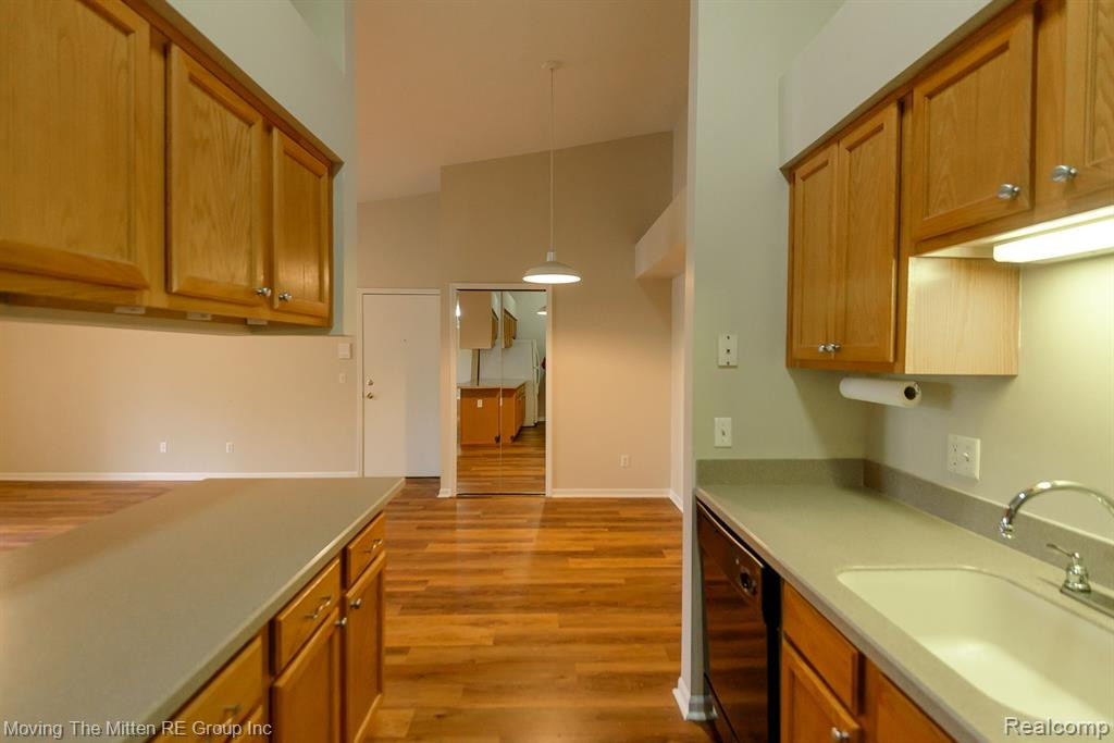 45869 PURPLE SAGE, Van Buren, MI 48111 — Photo 14