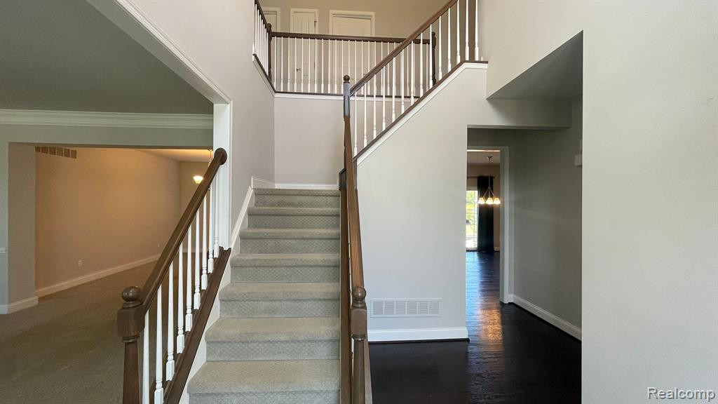 51284 SCARBOROUGH Road, Canton, MI 48188 — Photo 3