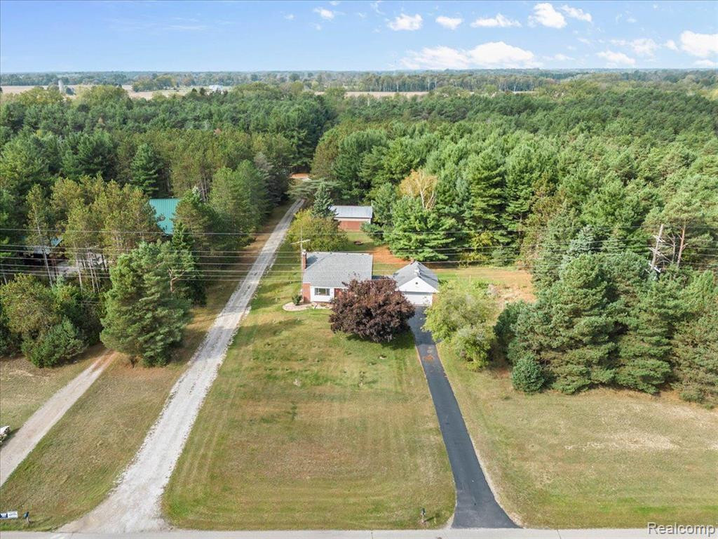8649 LAKESHORE Road, Burtchville, MI 48059 — Photo 11