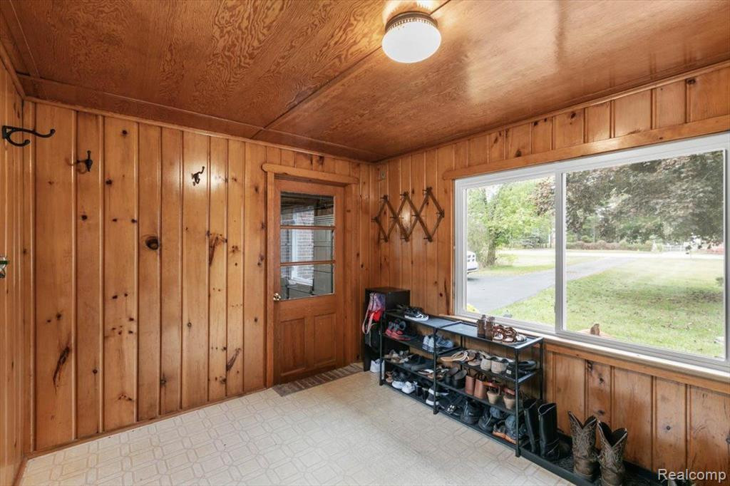 8649 LAKESHORE Road, Burtchville, MI 48059 — Photo 21